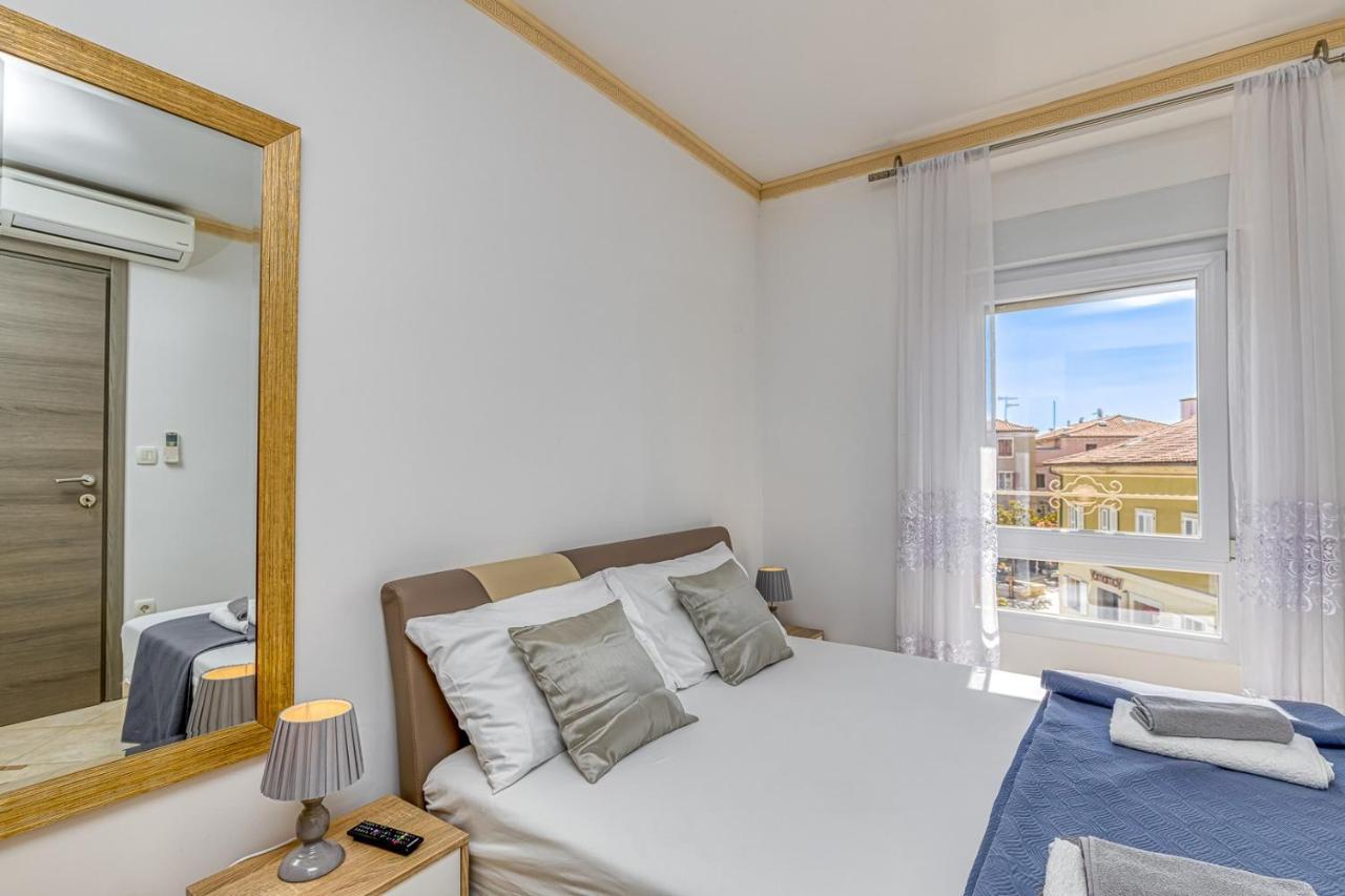 Rooms On Liberty Square Porec Luaran gambar