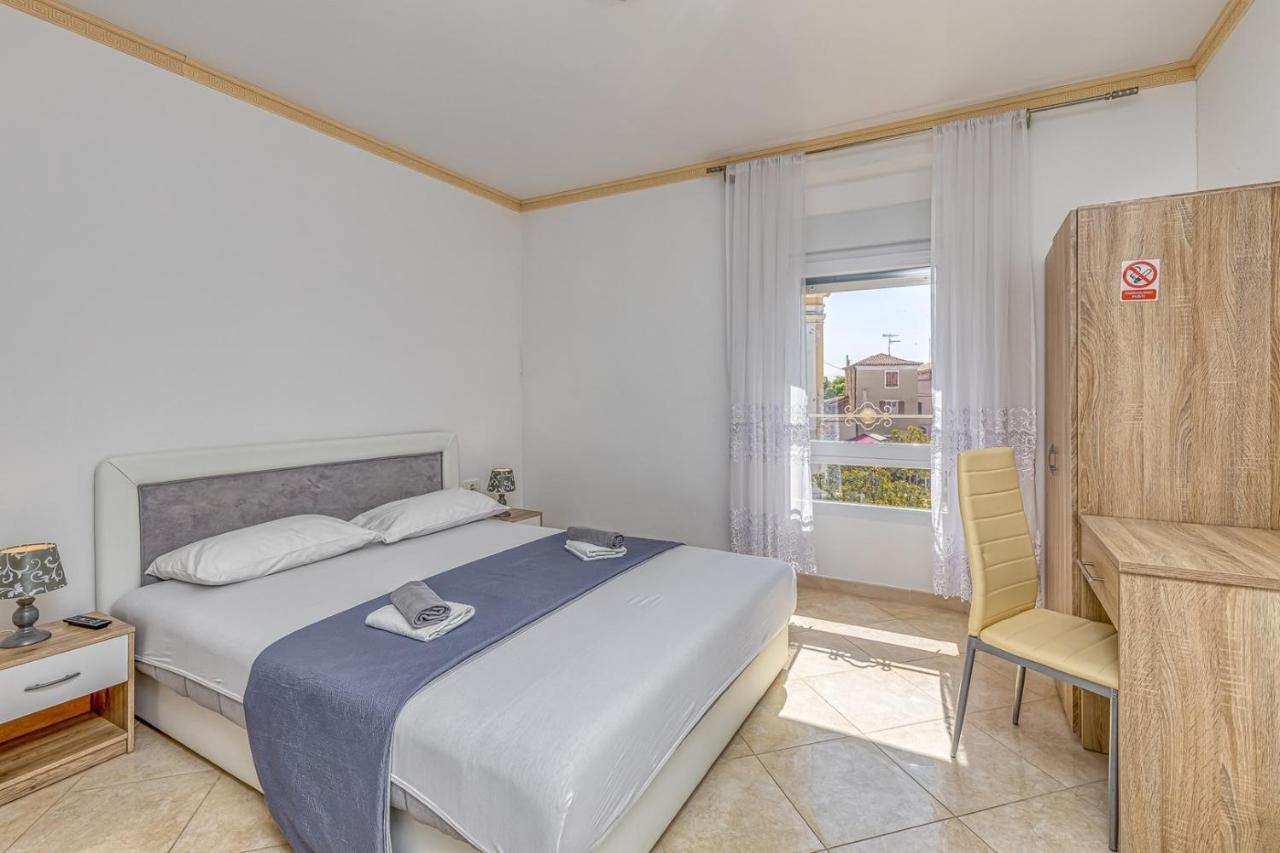 Rooms On Liberty Square Porec Luaran gambar