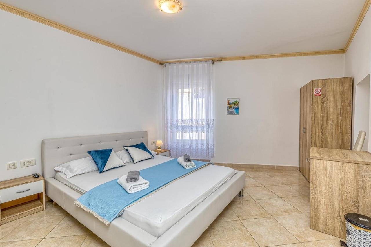 Rooms On Liberty Square Porec Luaran gambar