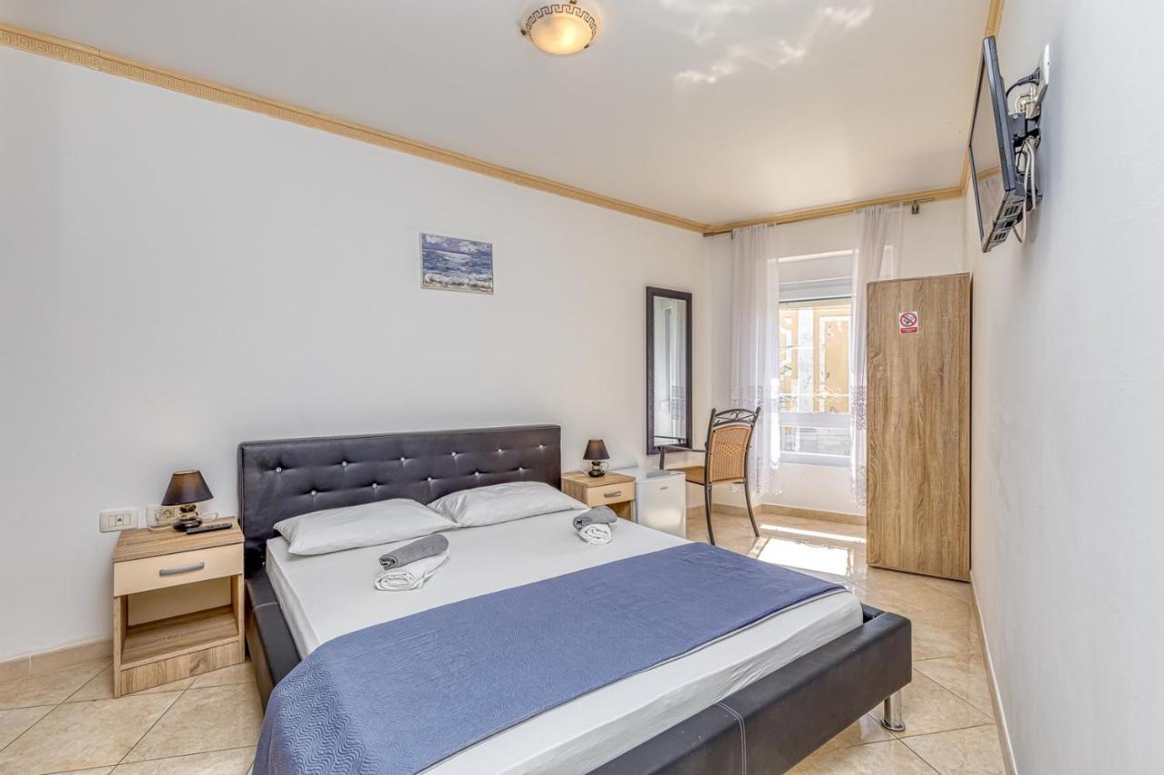 Rooms On Liberty Square Porec Luaran gambar