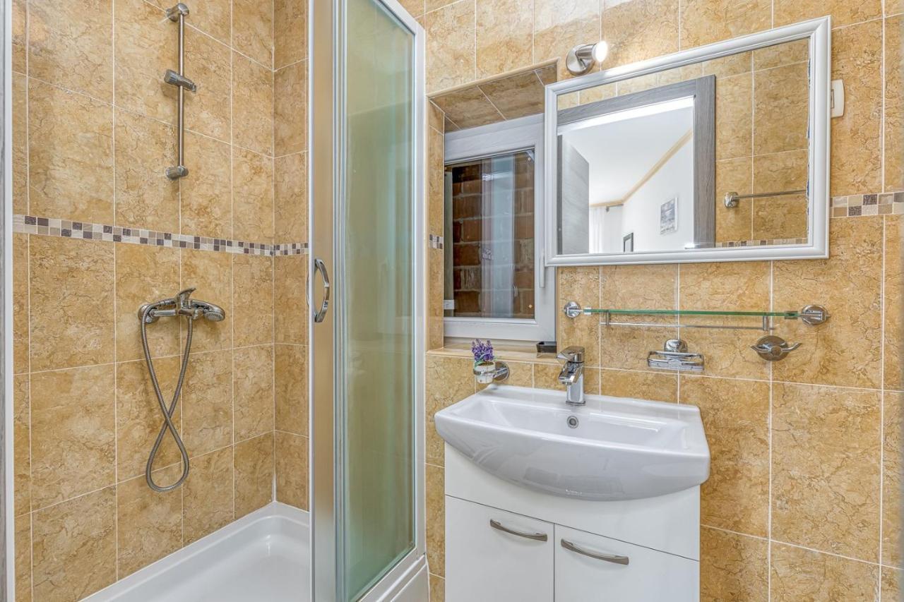 Rooms On Liberty Square Porec Luaran gambar