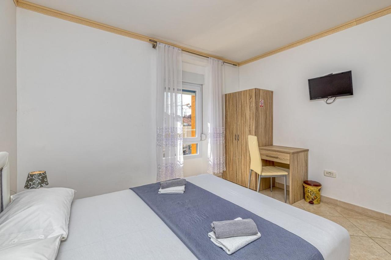 Rooms On Liberty Square Porec Luaran gambar
